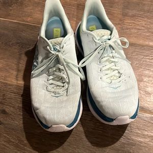 Hoka Size 11.5 Mach 4